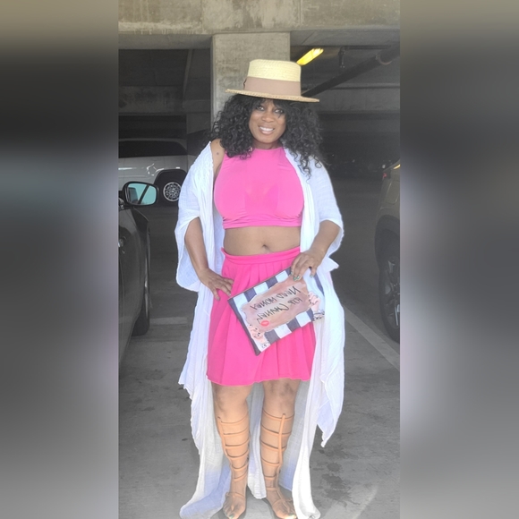 CO- LIKE THIS POST TO BE NOTIFIED WHEN I GO LIVE - Picture 14 of 16